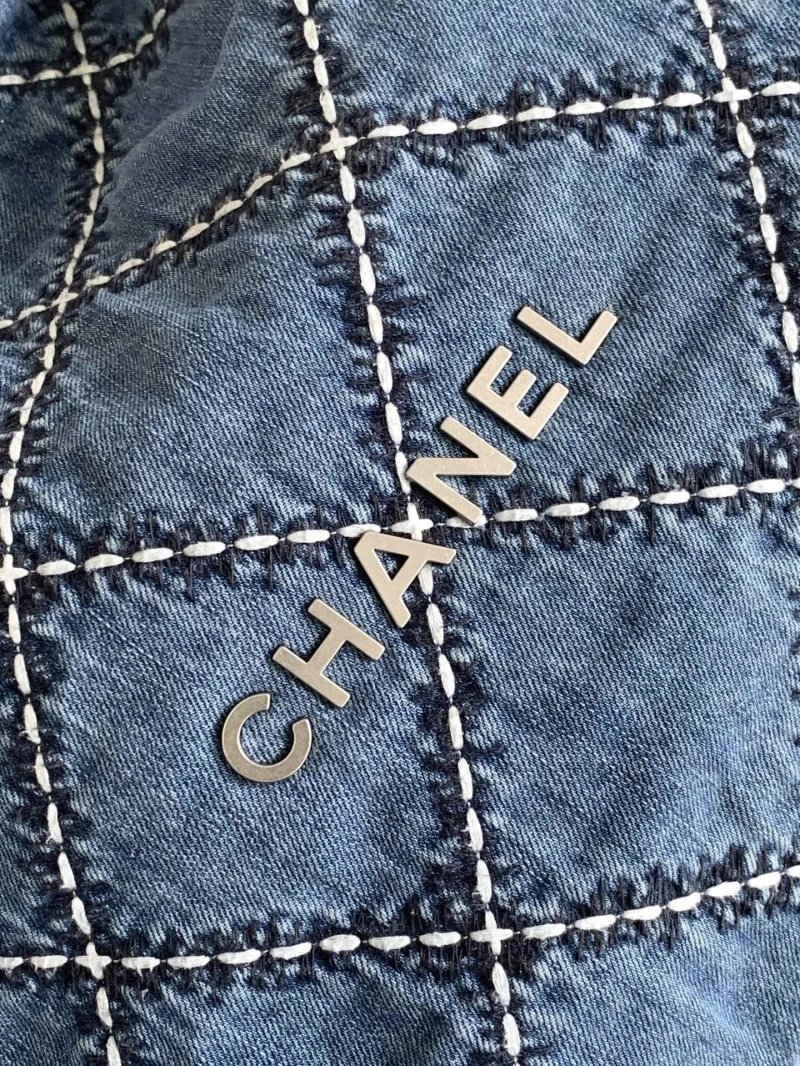 Chanel Gabrielle Bags 4016A-1143