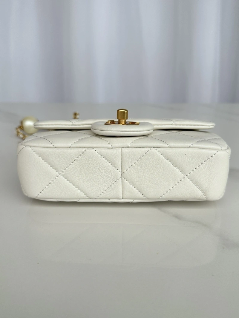 Ch**el cf series bags 4016a-1194