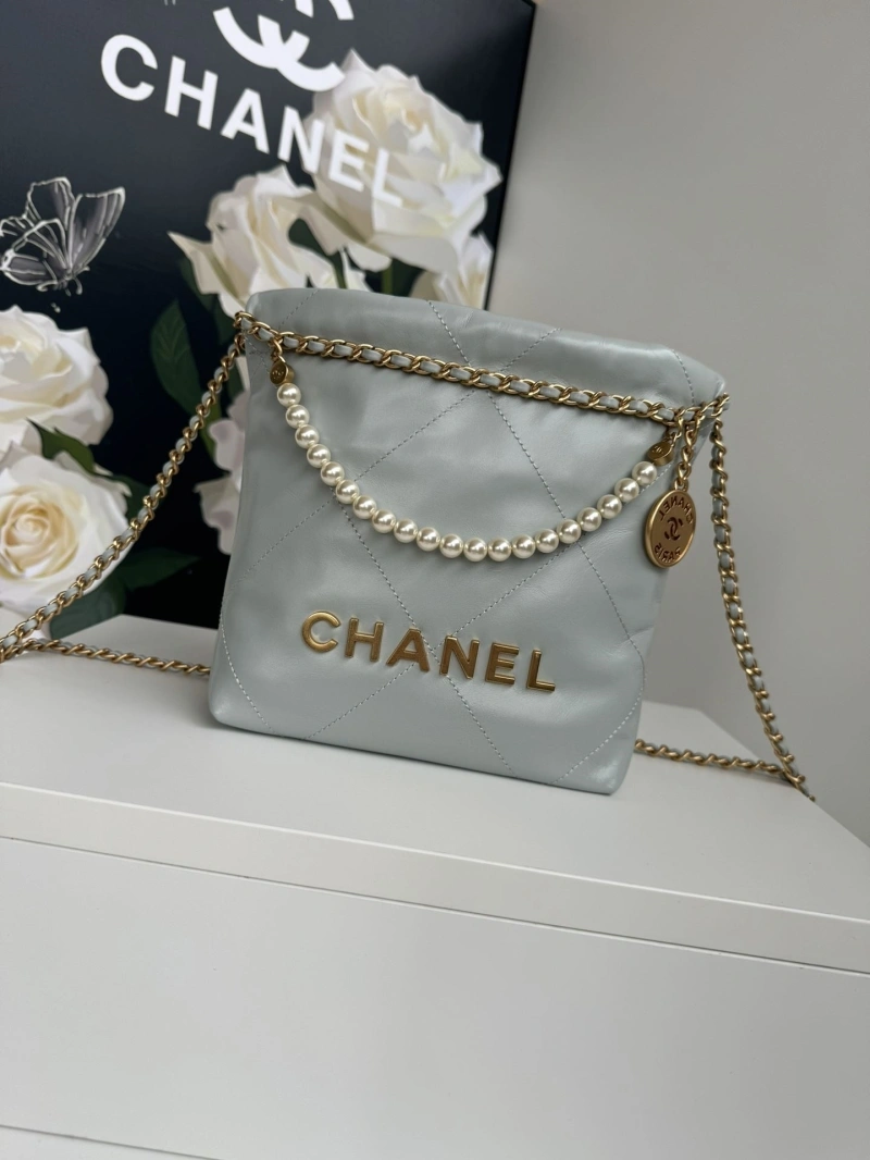 Chanel Shopping Bags 4017-0010
