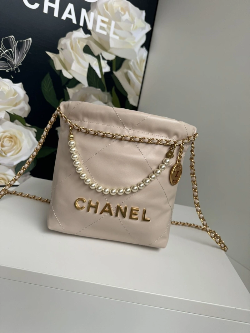 Chanel Shopping Bags 4017-0011