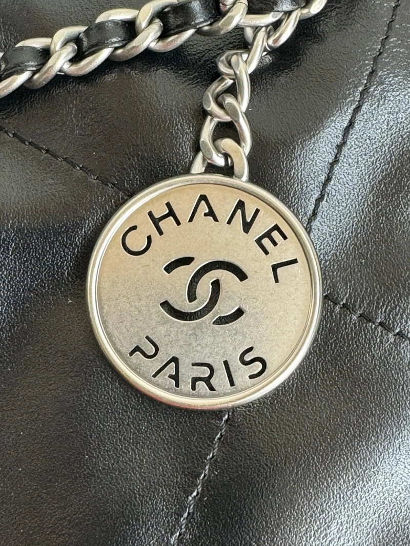 Chanel Shopping Bags 4017-0012