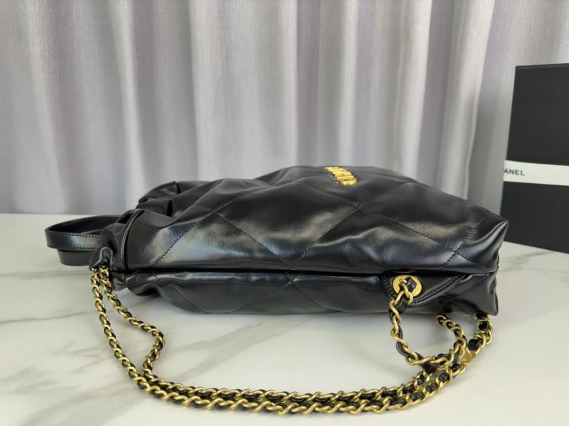 Chanel Shopping Bags 4017-0040