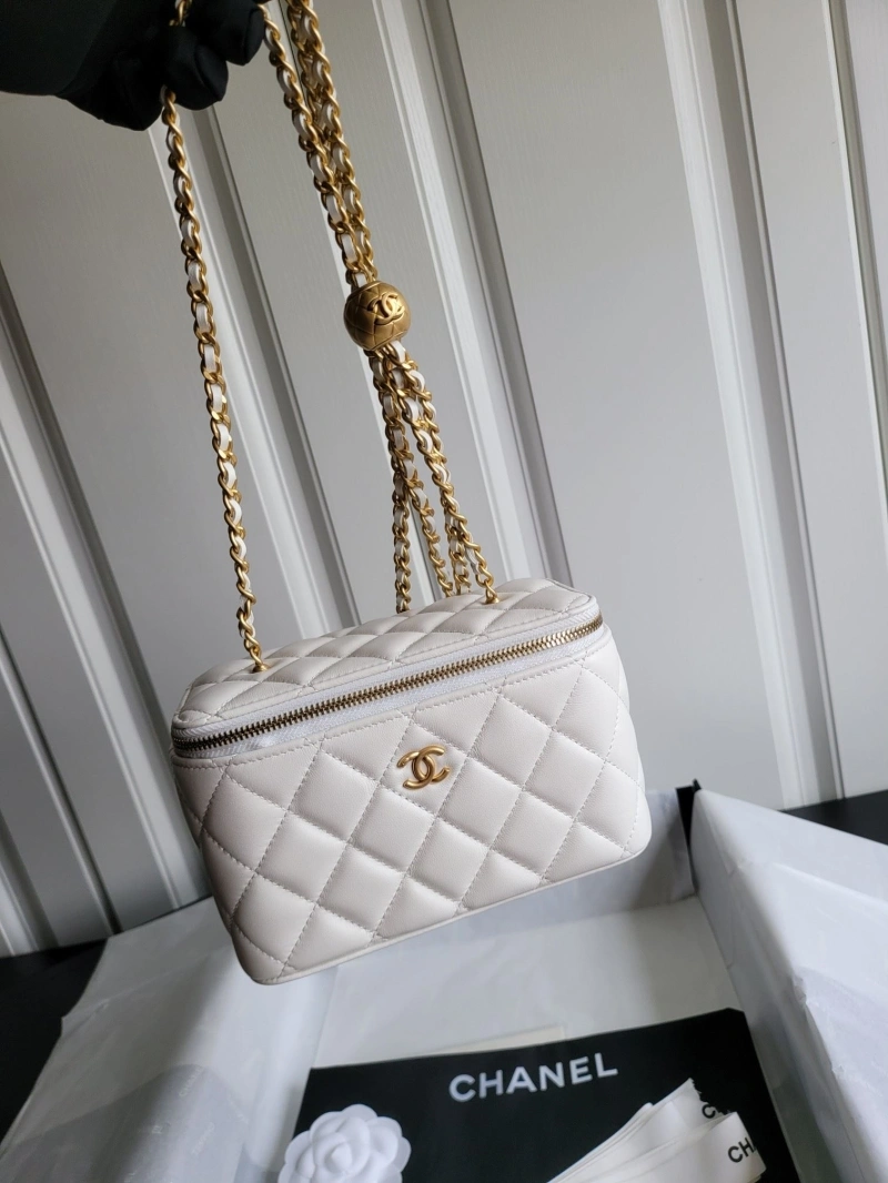 Chanel Cosmetic Bags 4017-0043