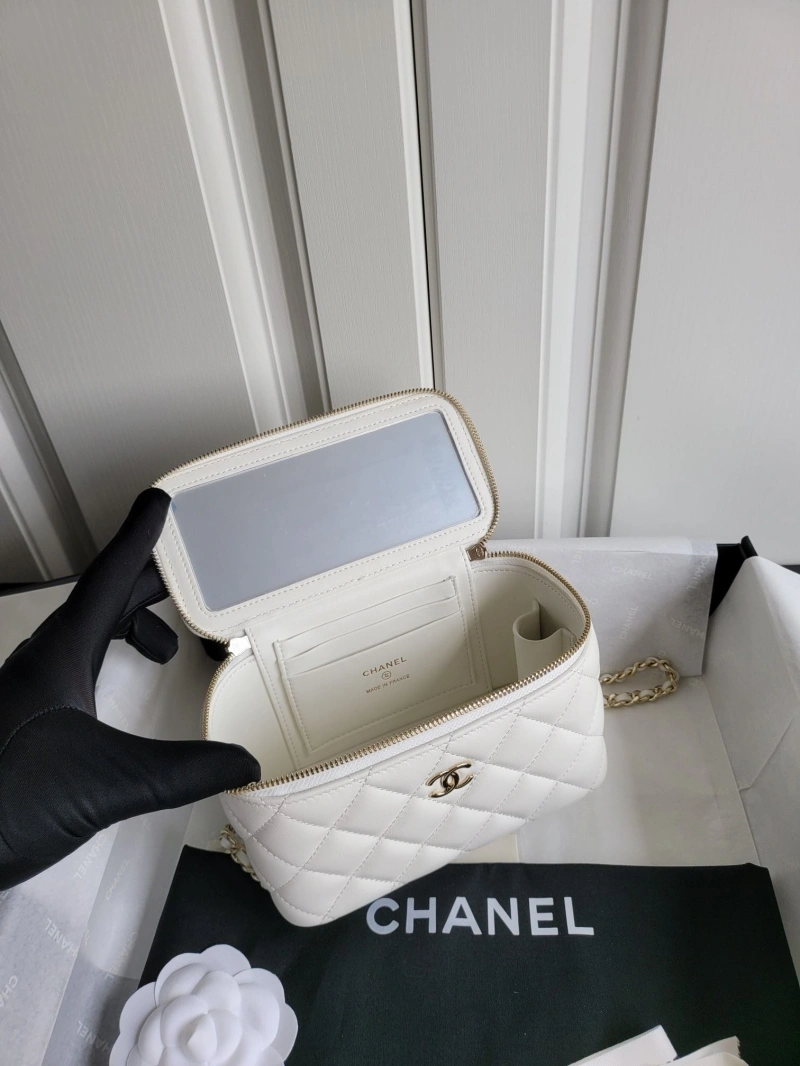 Chanel Cosmetic Bags 4017-0046