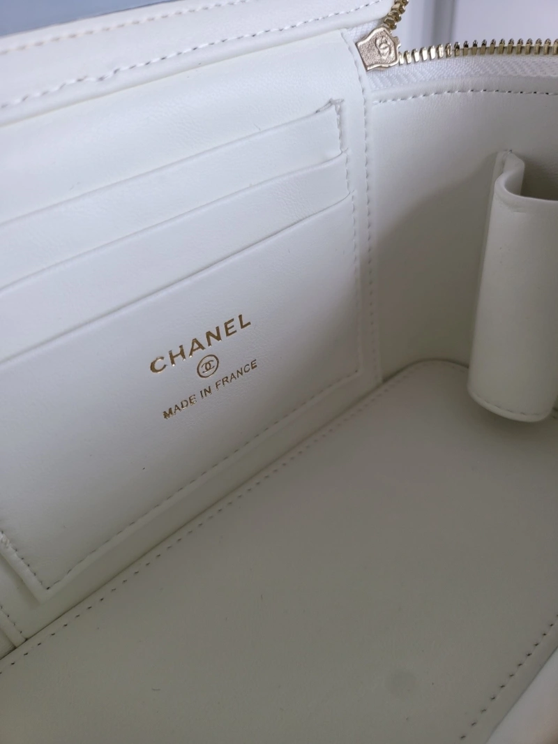 Chanel Cosmetic Bags 4017-0046