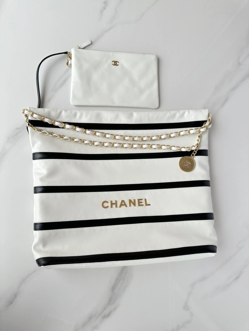 Chanel Shopping Bags 4017-0162