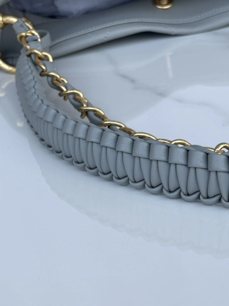 Chanel Shopping Bags 4017-0169