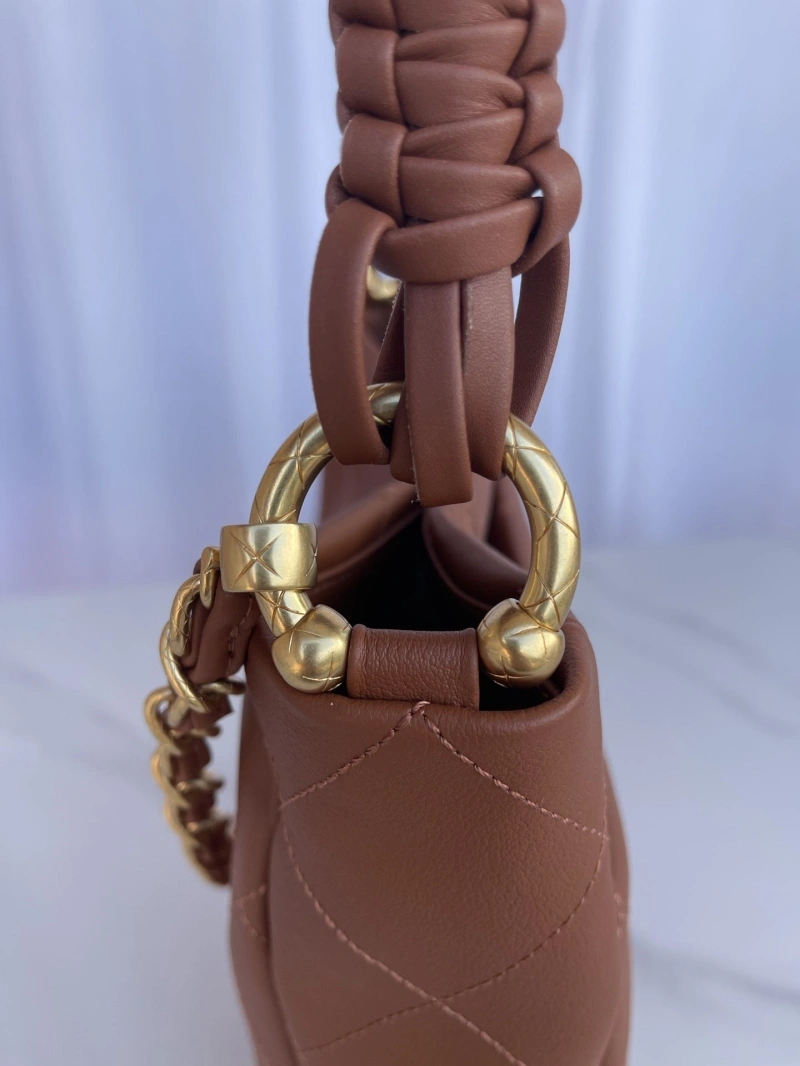 Chanel Shopping Bags 4017-0171