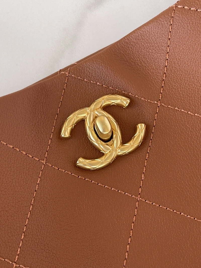 Chanel Shopping Bags 4017-0171