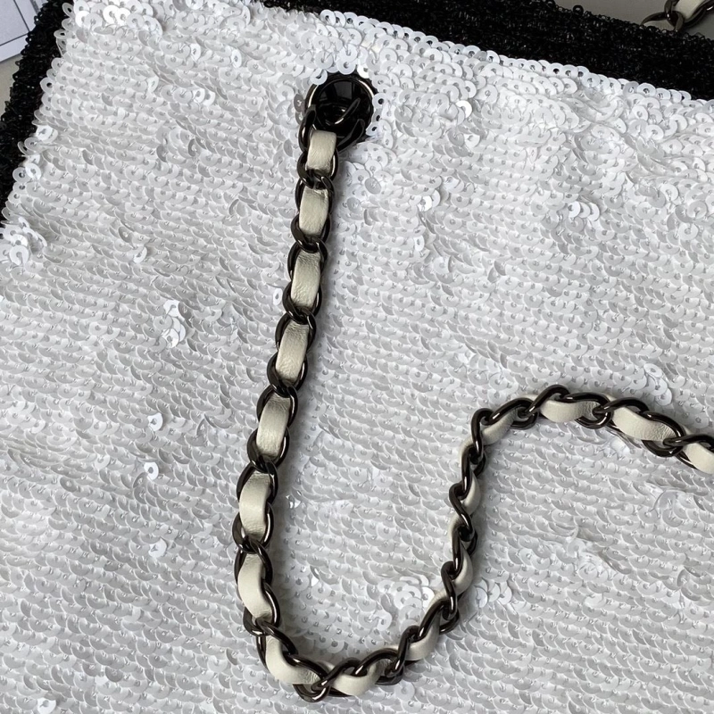 Chanel Shopping Bags 4017-0188