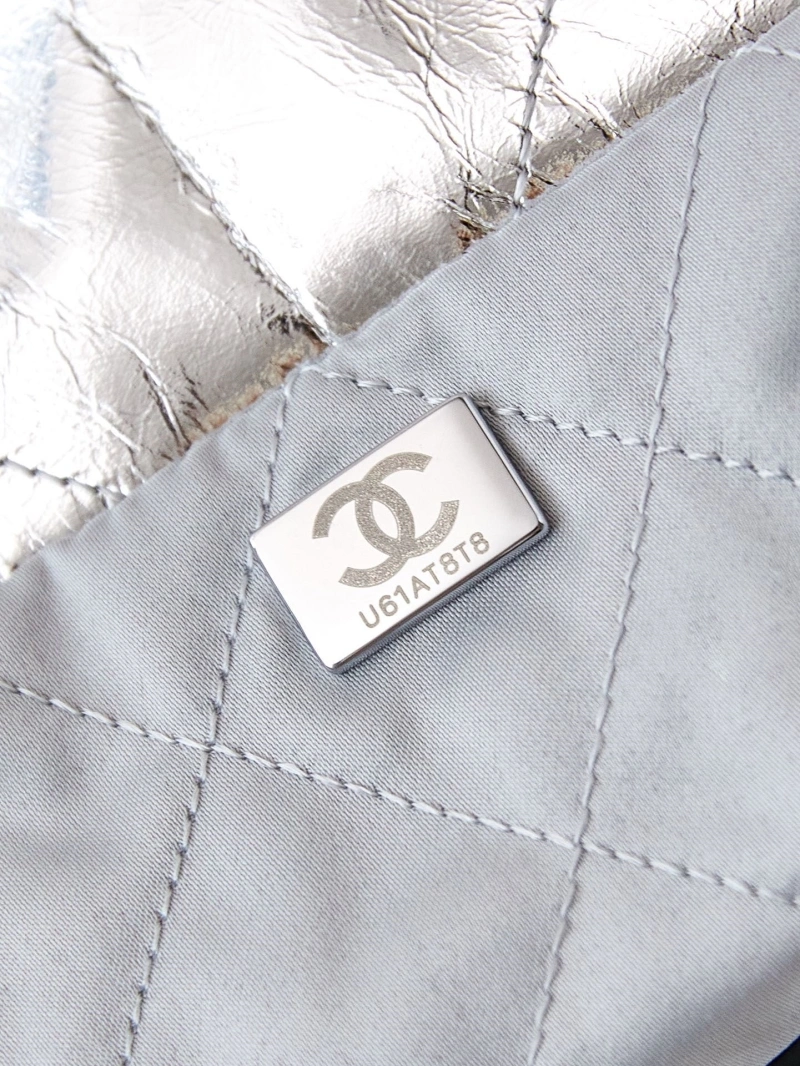 Chanel Shopping Bags 4017-0202