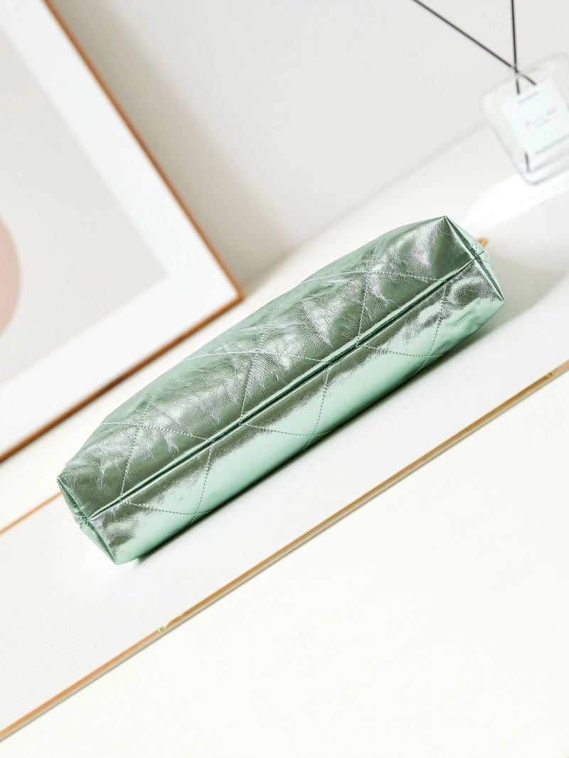 Chanel Shopping Bags 4017-0205