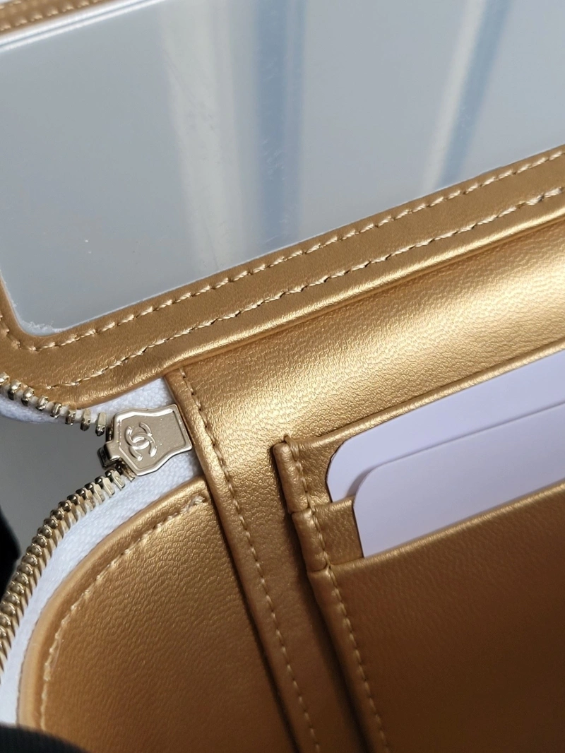 Ch**el cosmetic bags 4017-0227