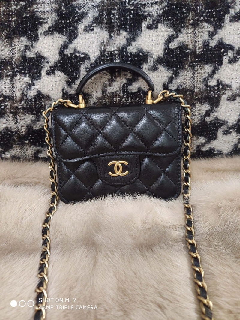 Chanel Cosmetic Bags 4017-0235