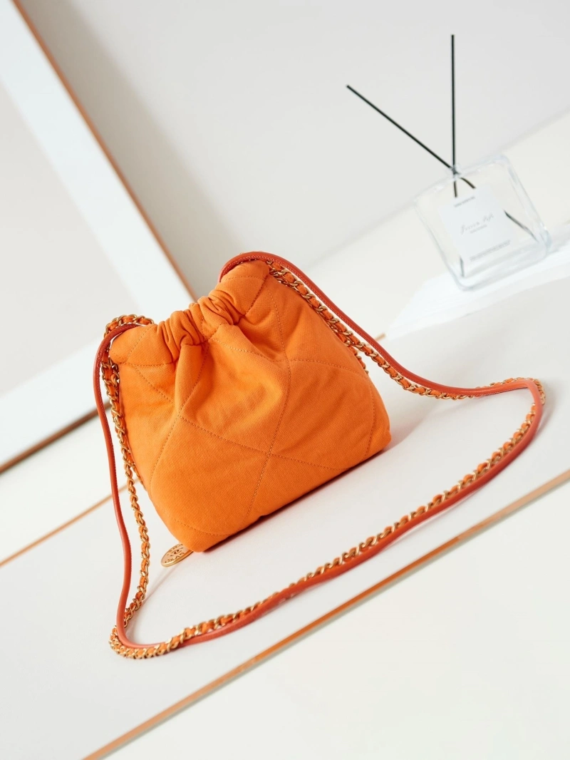 Chanel Shopping Bags 4017-0262