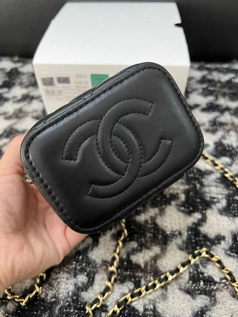 Chanel Cosmetic Bags 4017-0346