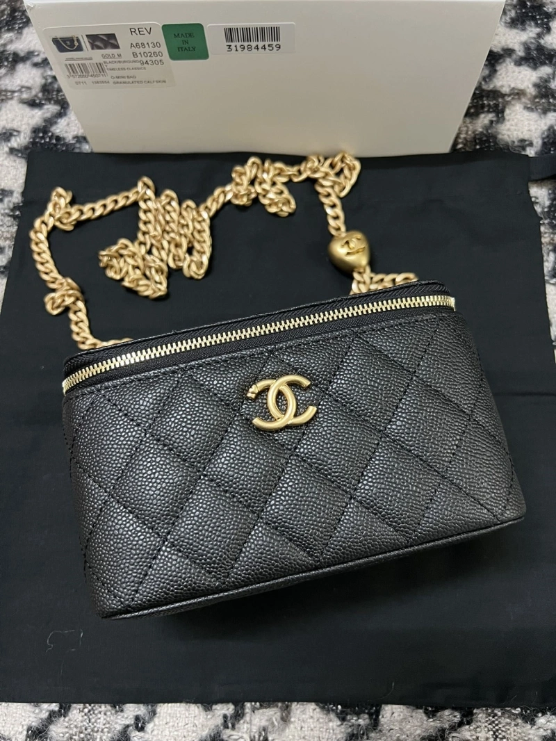 Chanel Cosmetic Bags 4017-0348
