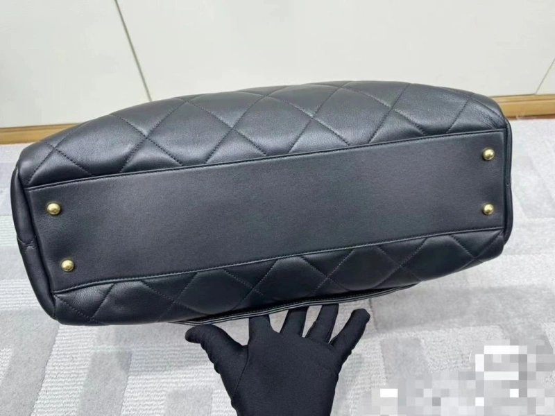 Chanel Travel Bags 4017-0356