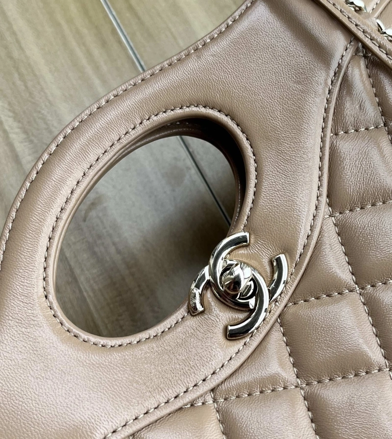 Ch**el shopping bags 4017-0376