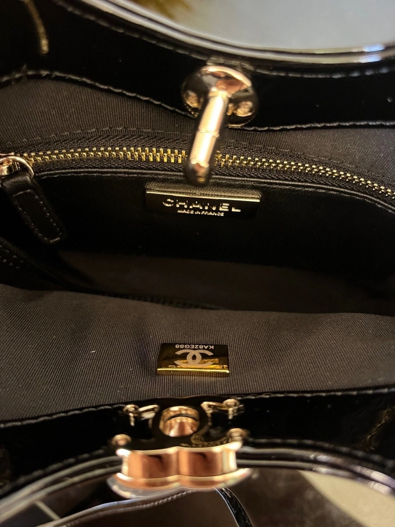 Chanel Shopping Bags 4017-0379