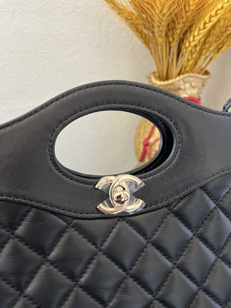 Chanel Shopping Bags 4017-0380