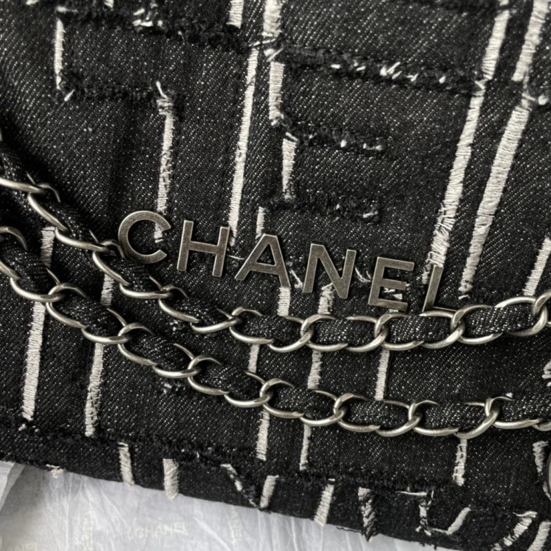 Chanel Shopping Bags 4017-0385