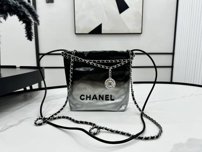 Chanel Shopping Bags 4017-0390