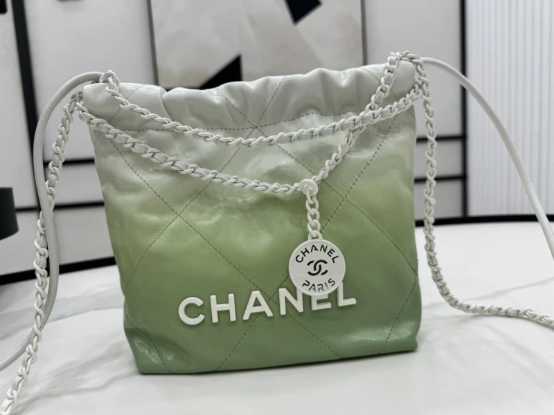 Chanel Shopping Bags 4017-0392