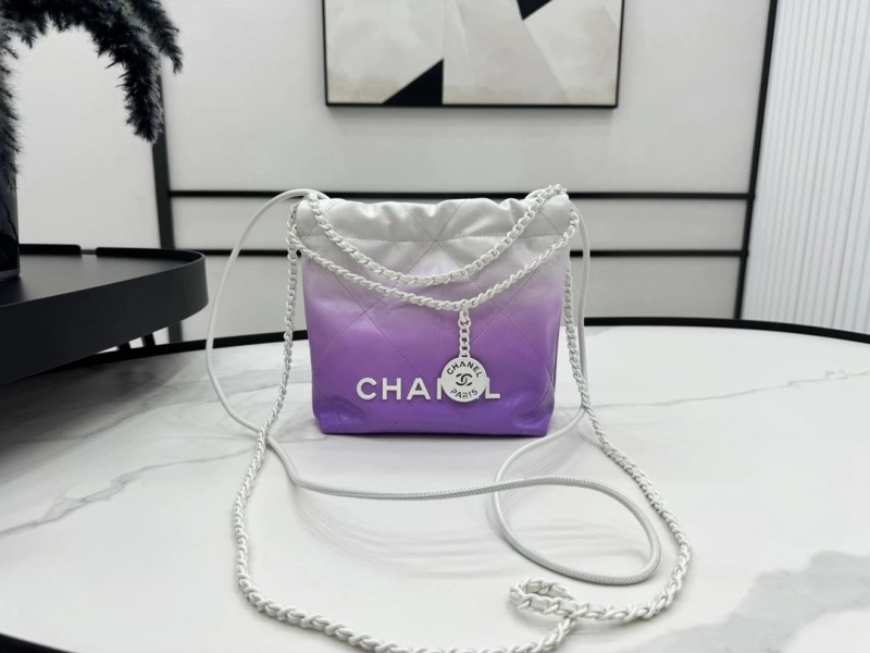 Chanel Shopping Bags 4017-0394