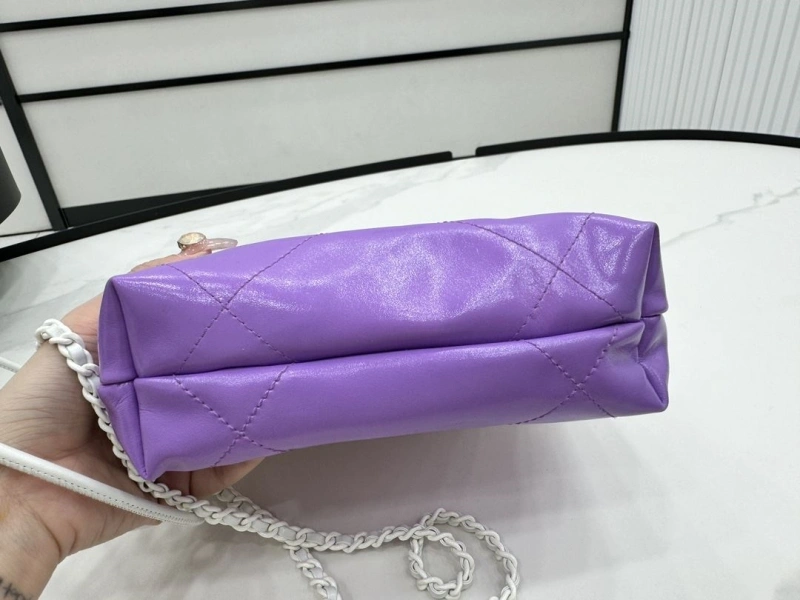 Chanel Shopping Bags 4017-0394