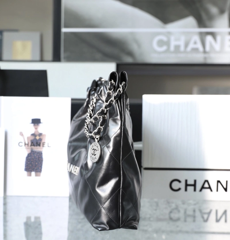 Chanel Shopping Bags 4017-0400