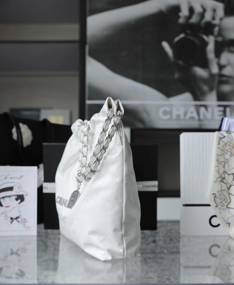 Chanel Shopping Bags 4017-0402