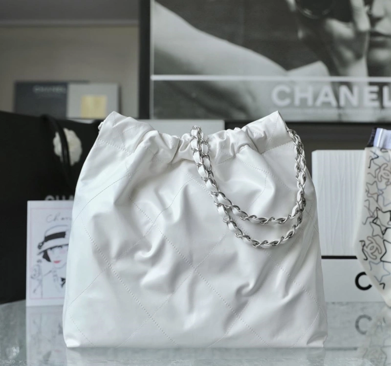 Chanel Shopping Bags 4017-0402