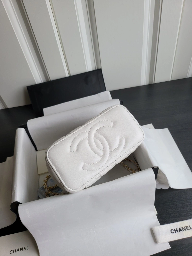 Chanel Cosmetic Bags 4017-0407
