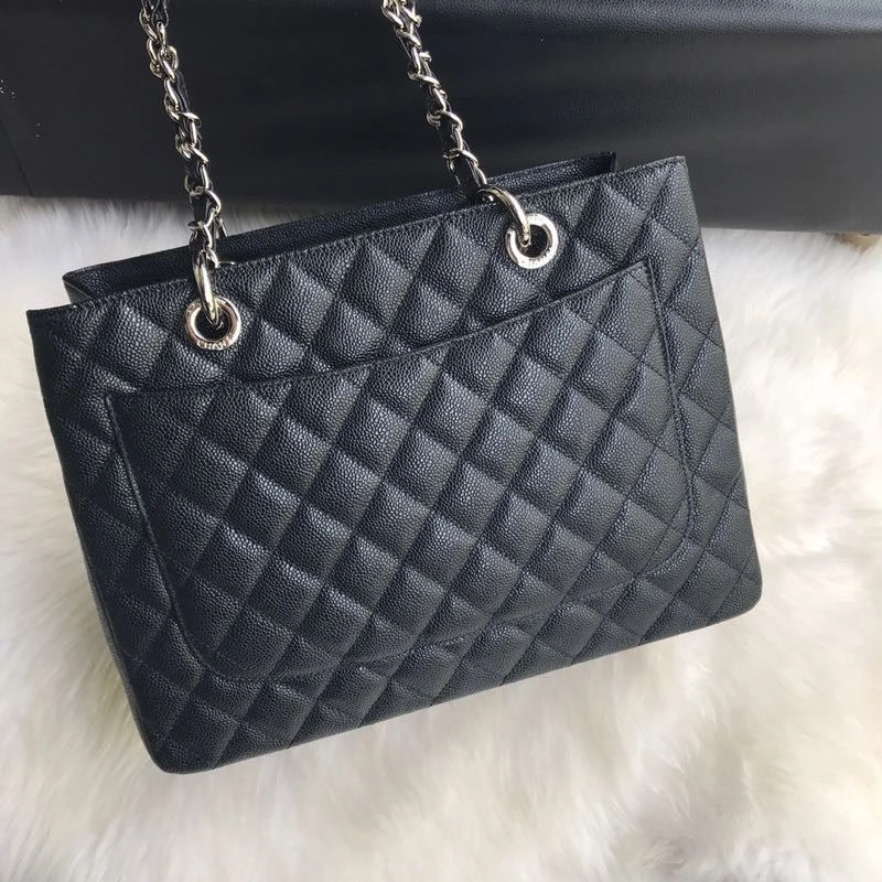 Chanel Shopping Bags 4017-0443