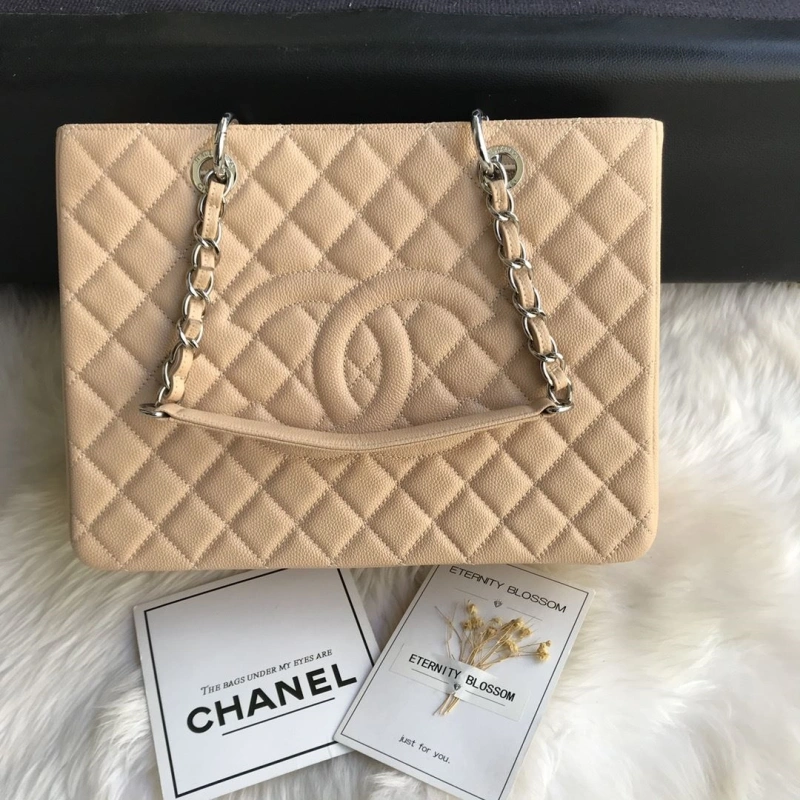 Chanel Shopping Bags 4017-0444