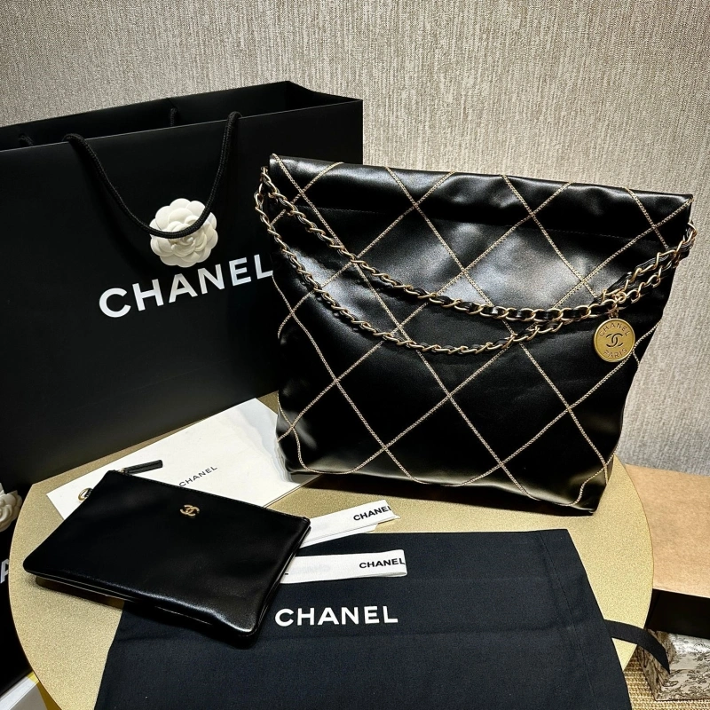Chanel Shopping Bags 4017-0449