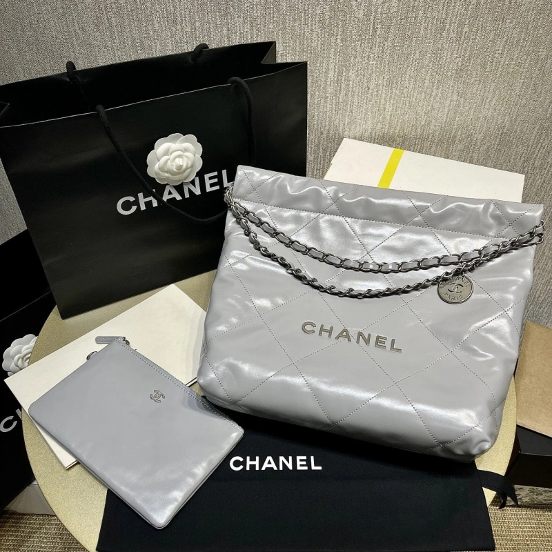 Chanel Shopping Bags 4017-0456