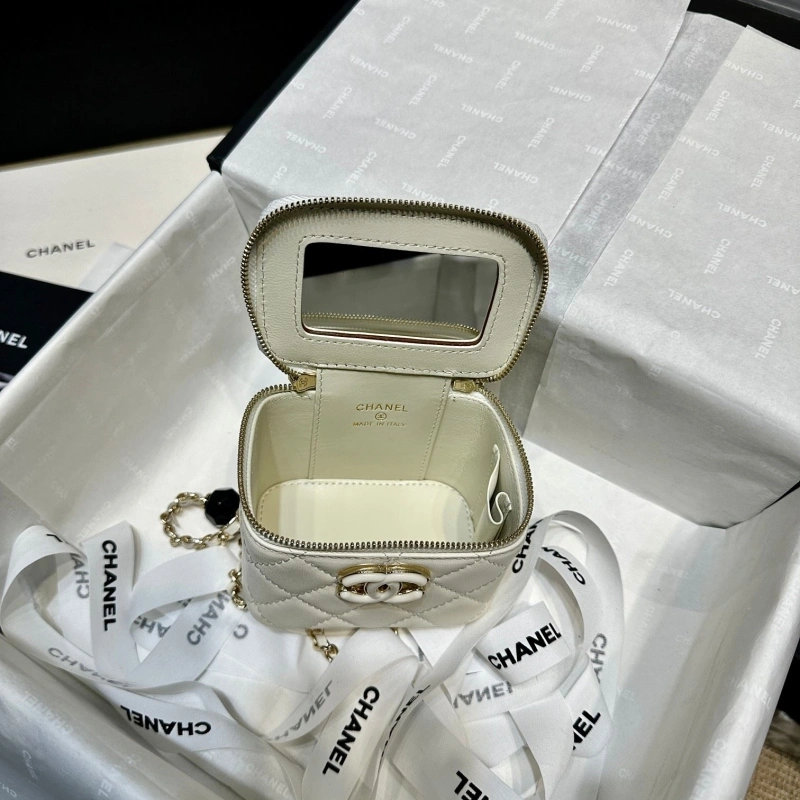 Chanel Cosmetic Bags 4017-0464