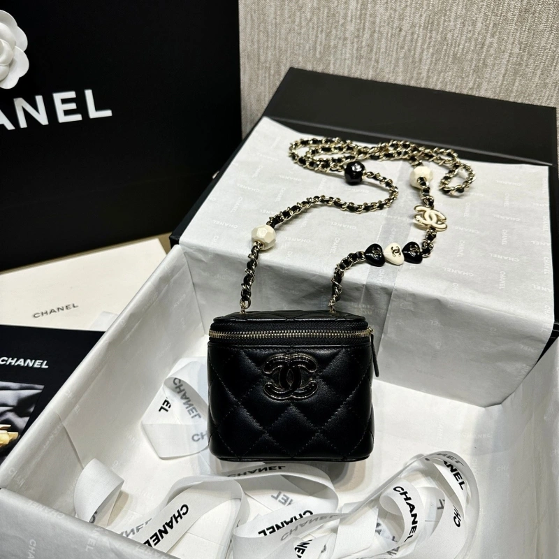 Chanel Cosmetic Bags 4017-0468