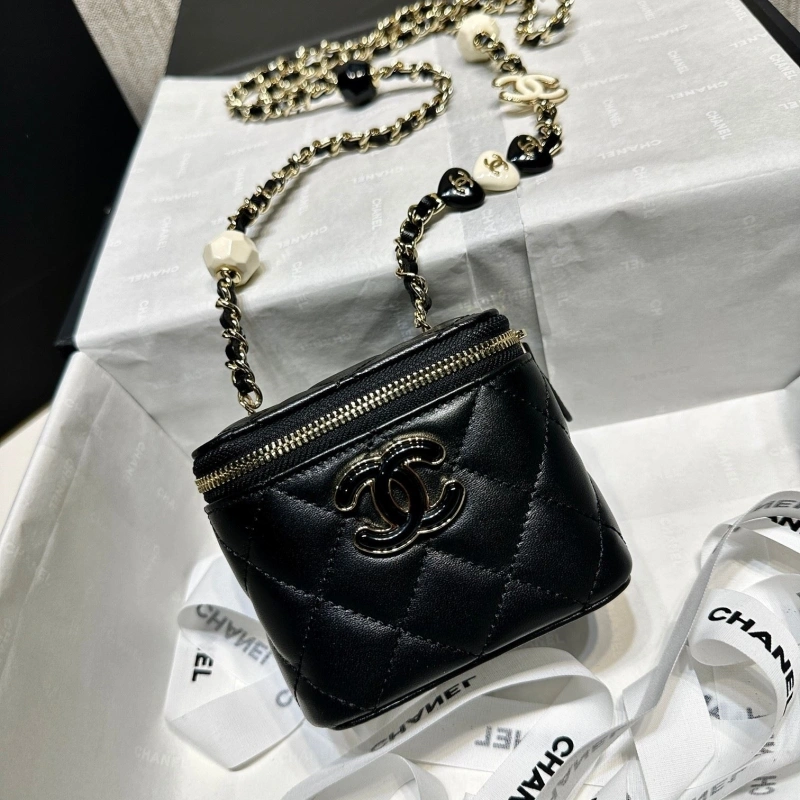 Chanel Cosmetic Bags 4017-0468