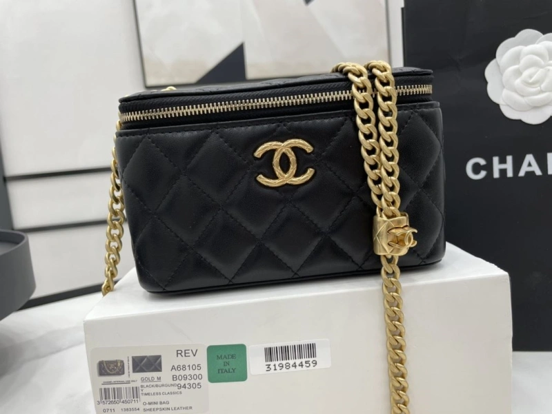 Chanel Cosmetic Bags 4017-0510