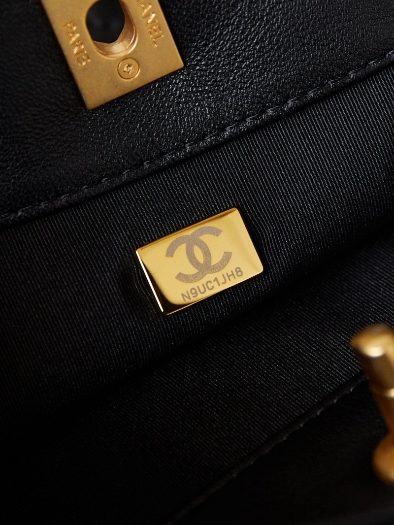 Chanel Shopping Bags 4017-0540