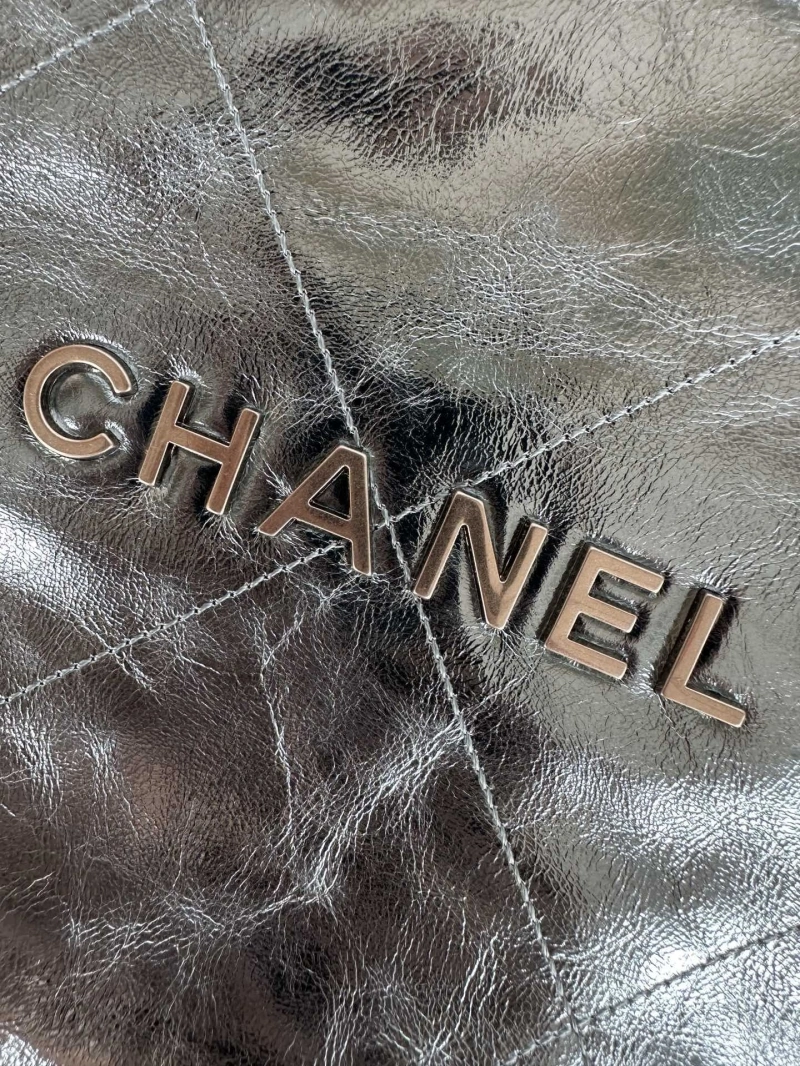 Chanel Shopping Bags 4017-0585
