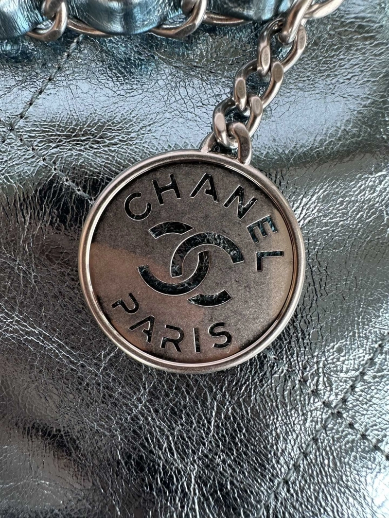 Chanel Shopping Bags 4017-0585