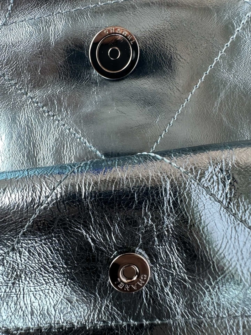 Chanel Shopping Bags 4017-0585