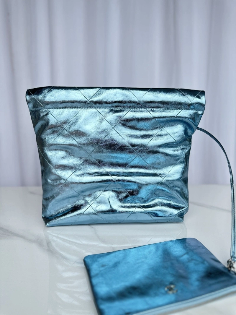 Chanel Shopping Bags 4017-0586