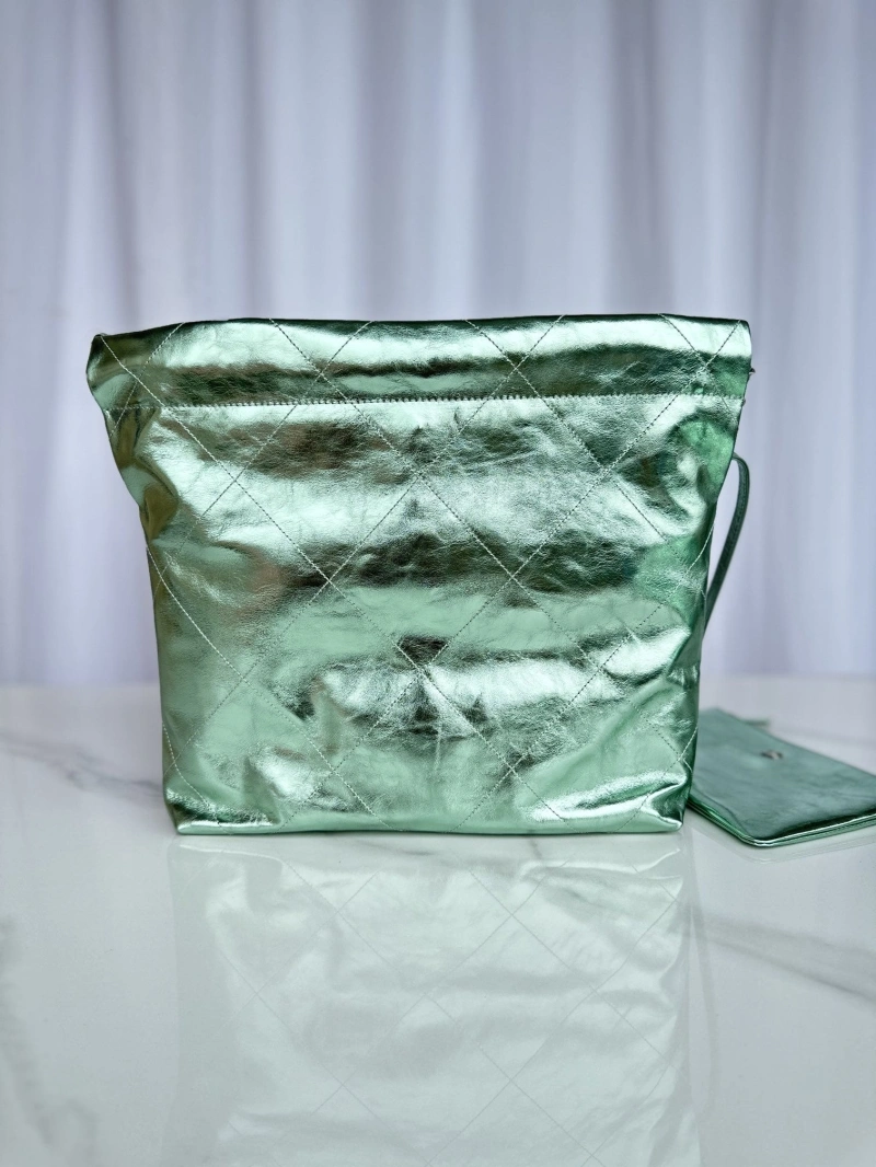 Chanel Shopping Bags 4017-0592