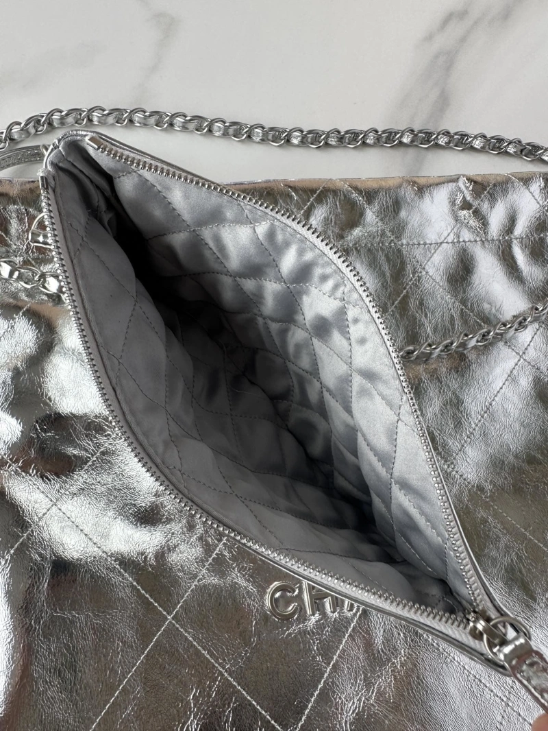 Chanel Shopping Bags 4017-0593