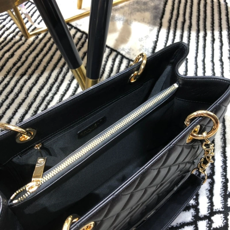 Ch**el shopping bags 4017-0608